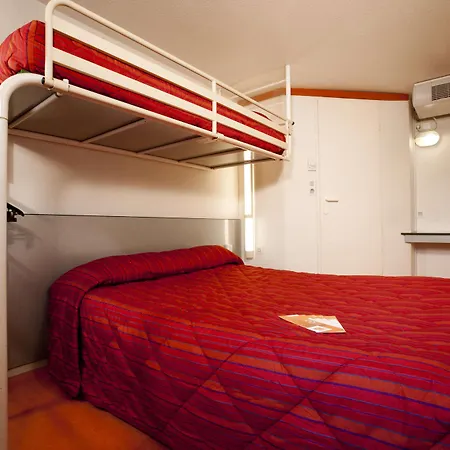 Hotel Premiere Classe - Bastillac 2*