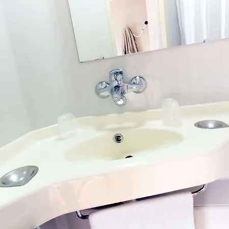 Premiere Classe - Bastillac 2*